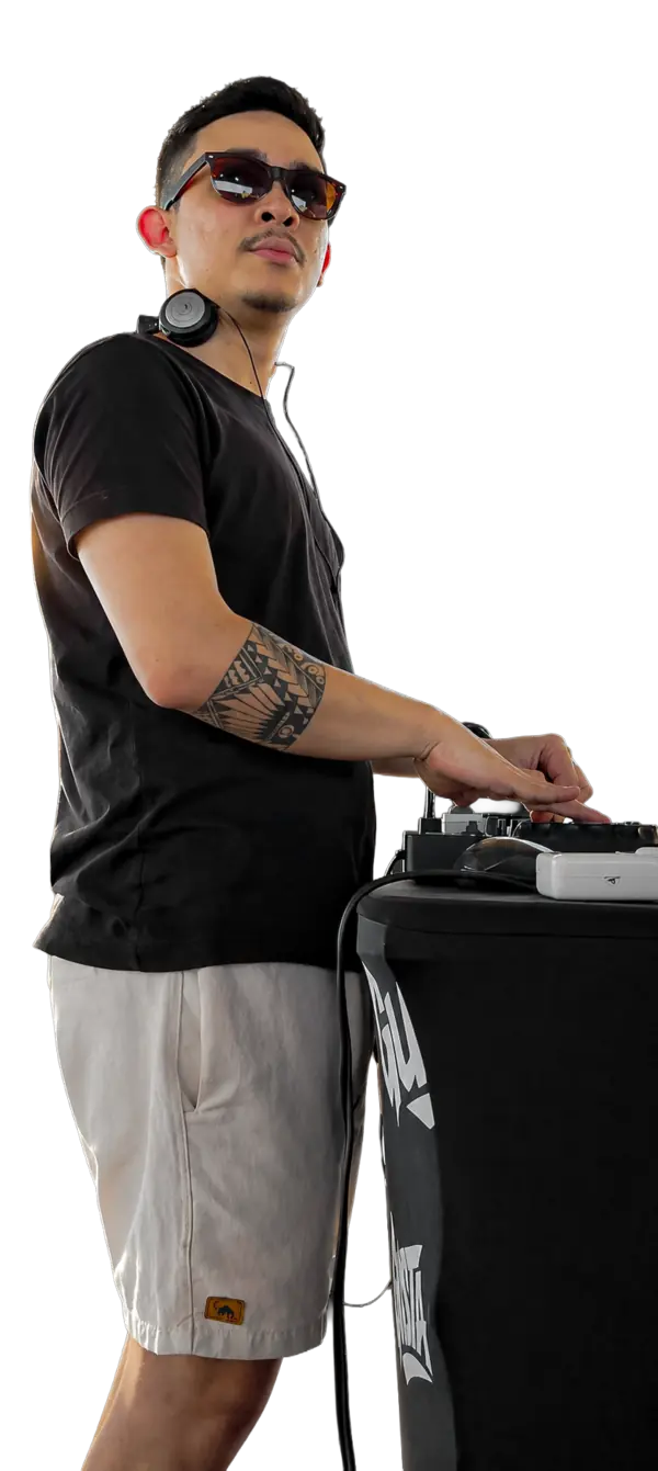 Gusta DJ · Corpo inteiro