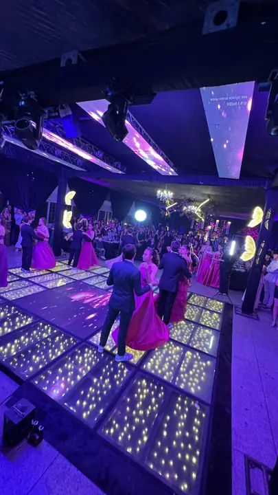 Pista de LED cheia